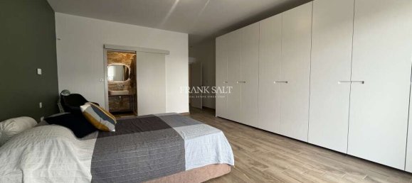 Квартира с 2 спальнями в Санта-Венера, Мальта № 10593 17