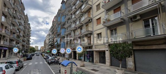 Apartamento de 2 dormitorios en Bari, Italy No. 267361 7