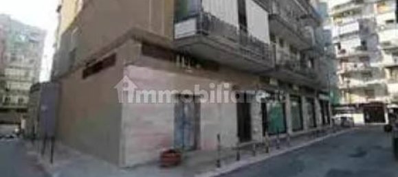Apartamento de 2 dormitorios en Bari, Italy No. 267361 6