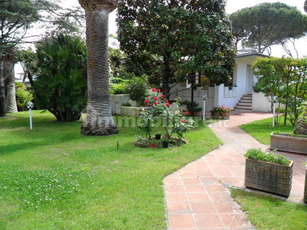 7 Schlafzimmer Villa in San Felice Circeo, Italy, Nr. 106134