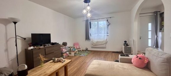 3 rooms House in Bornel, France No. 307720 4