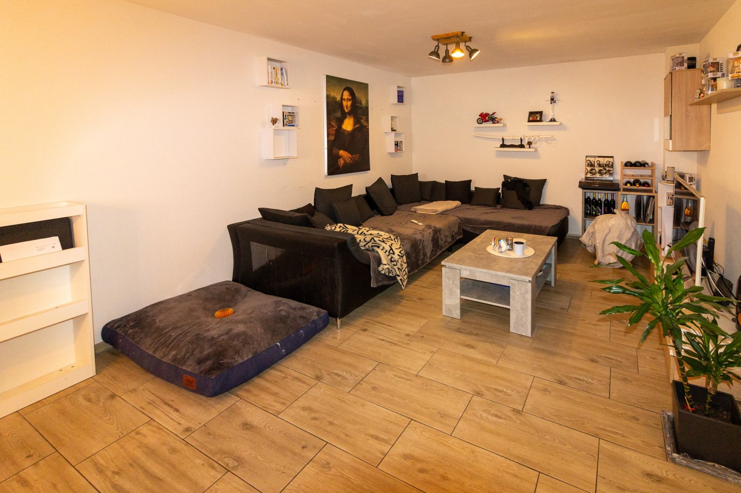 192m² Building in Grimisuat, Switzerland No. 405