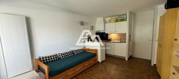 Studio in La Grande-Motte, France No. 355669 3