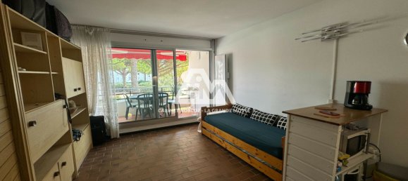 Studio in La Grande-Motte, France No. 355669 6