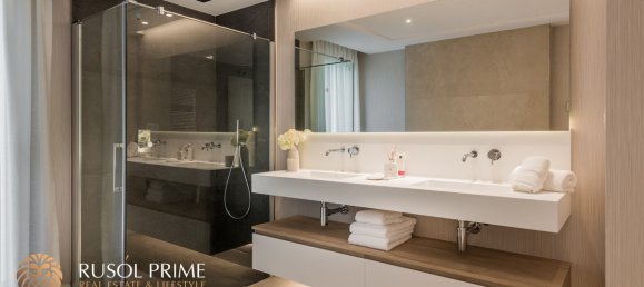 3 bedrooms Penthouse in Marbella, Spain No. 5739 8