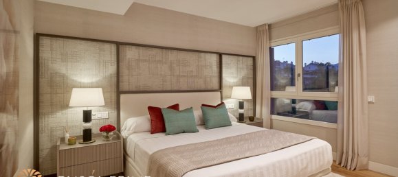 3 bedrooms Penthouse in Marbella, Spain No. 5739 3