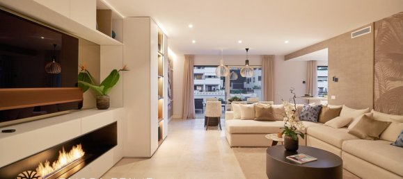 3 bedrooms Penthouse in Marbella, Spain No. 5739 6