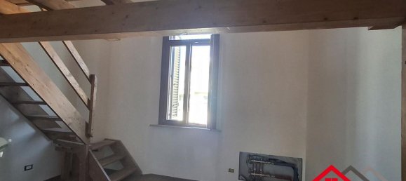 5-Zimmer Haus in San Giuliano Terme, Italy, Nr. 219990 9