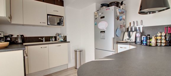 2 Schlafzimmer Wohnung in Carrieres-sous-Poissy, France, Nr. 174599 3