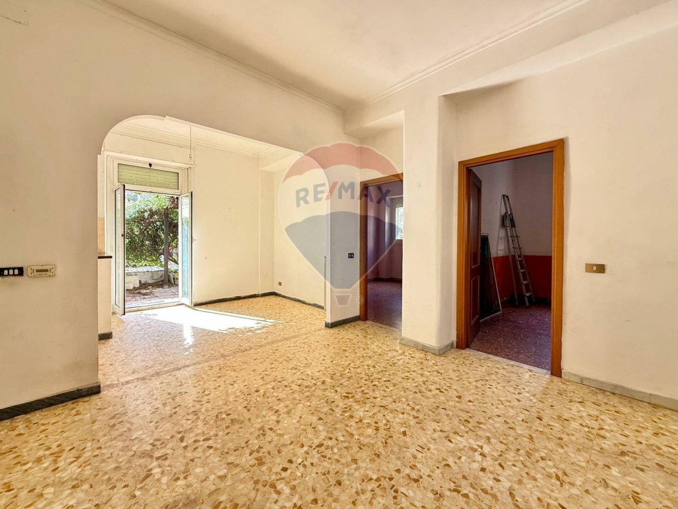 3 bedrooms Apartment in Rome, Italy No. 295486