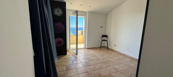 2غرفة منزل في Trevignano Romano, Italy رقم 100524 30