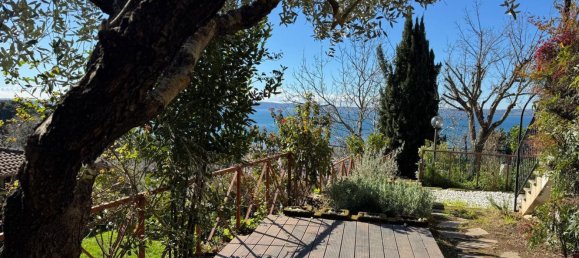 2غرفة منزل في Trevignano Romano, Italy رقم 100524 40