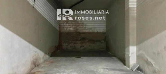 37m² Garage in Roses, Spain No. 179084 4