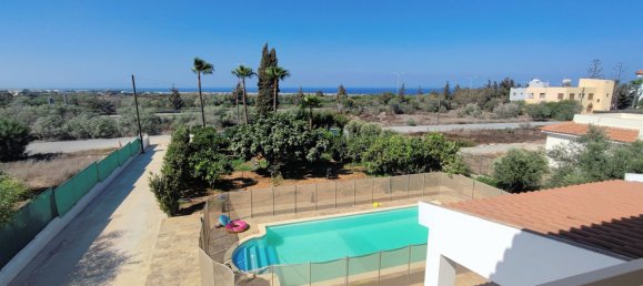 4 bedrooms Villa in Paralimni, Cyprus No. 22200 3