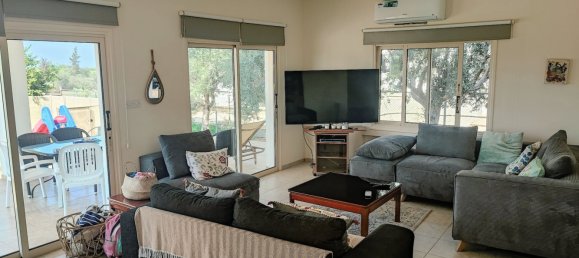 4 bedrooms Villa in Paralimni, Cyprus No. 22200 5