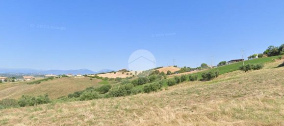 Terreno em Roseto degli Abruzzi, Italy 7000 m² N.º 297360 19