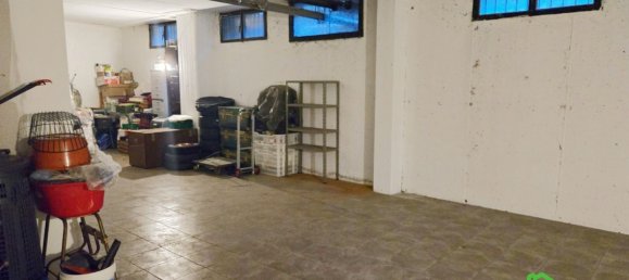 120m² Commercial property in San Giuliano Milanese, Italy No. 285875 12