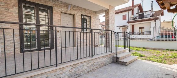 3غرفة منزل في Guidonia Montecelio, Italy رقم 17759 3