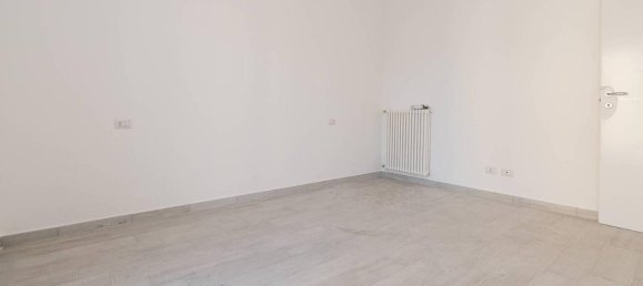 3غرفة منزل في Guidonia Montecelio, Italy رقم 17759 21