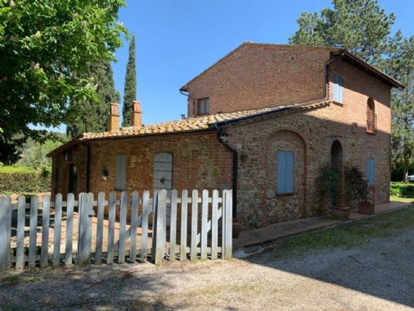 7 rooms Apartment in Montaione, Italy No. 35176