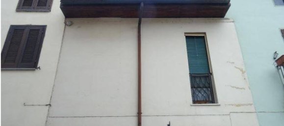 Дом с 2 спальнями в Сартирана Ломеллина, Италия № 268302 4