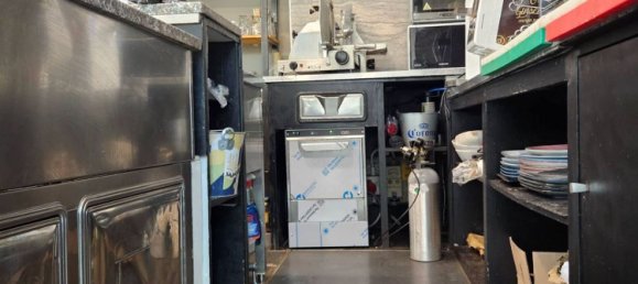 50m² Commercial property in Turin, Italy No. 379704 7