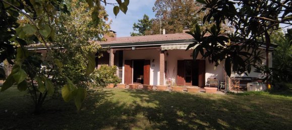 12 rooms Villa in Gaiba, Italy No. 220851 4