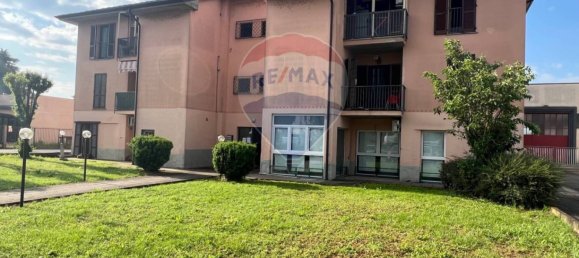 Apartamento de 3 dormitorios en Villanterio, Italy No. 66327 2