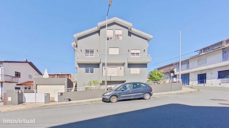 3 bedrooms House in Fanzeres, Portugal No. 306945