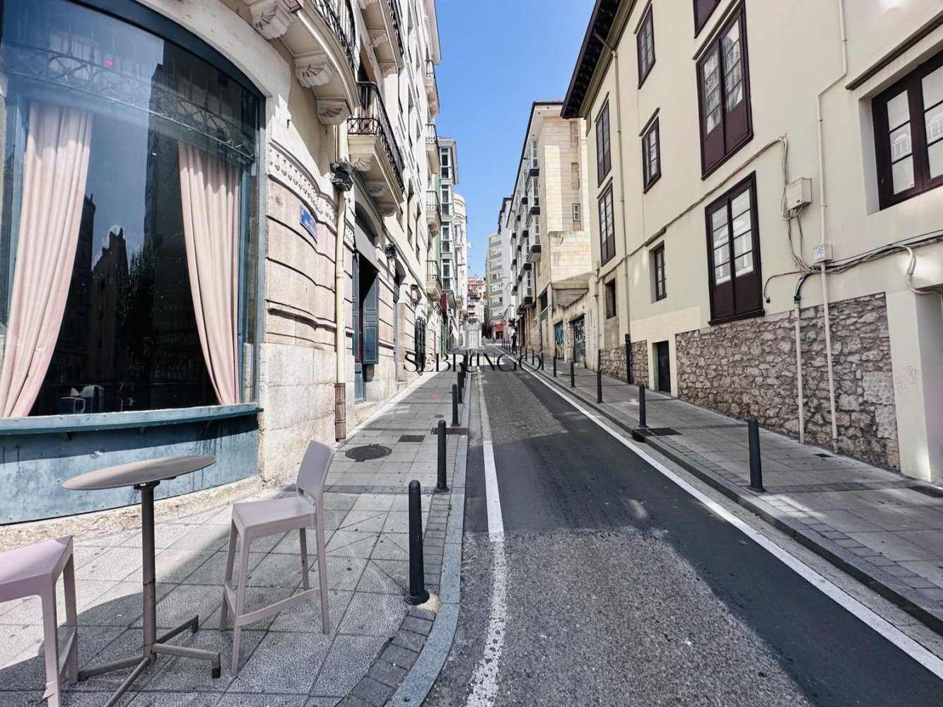 Büro in Santander, Spain 52m², Nr. 149846