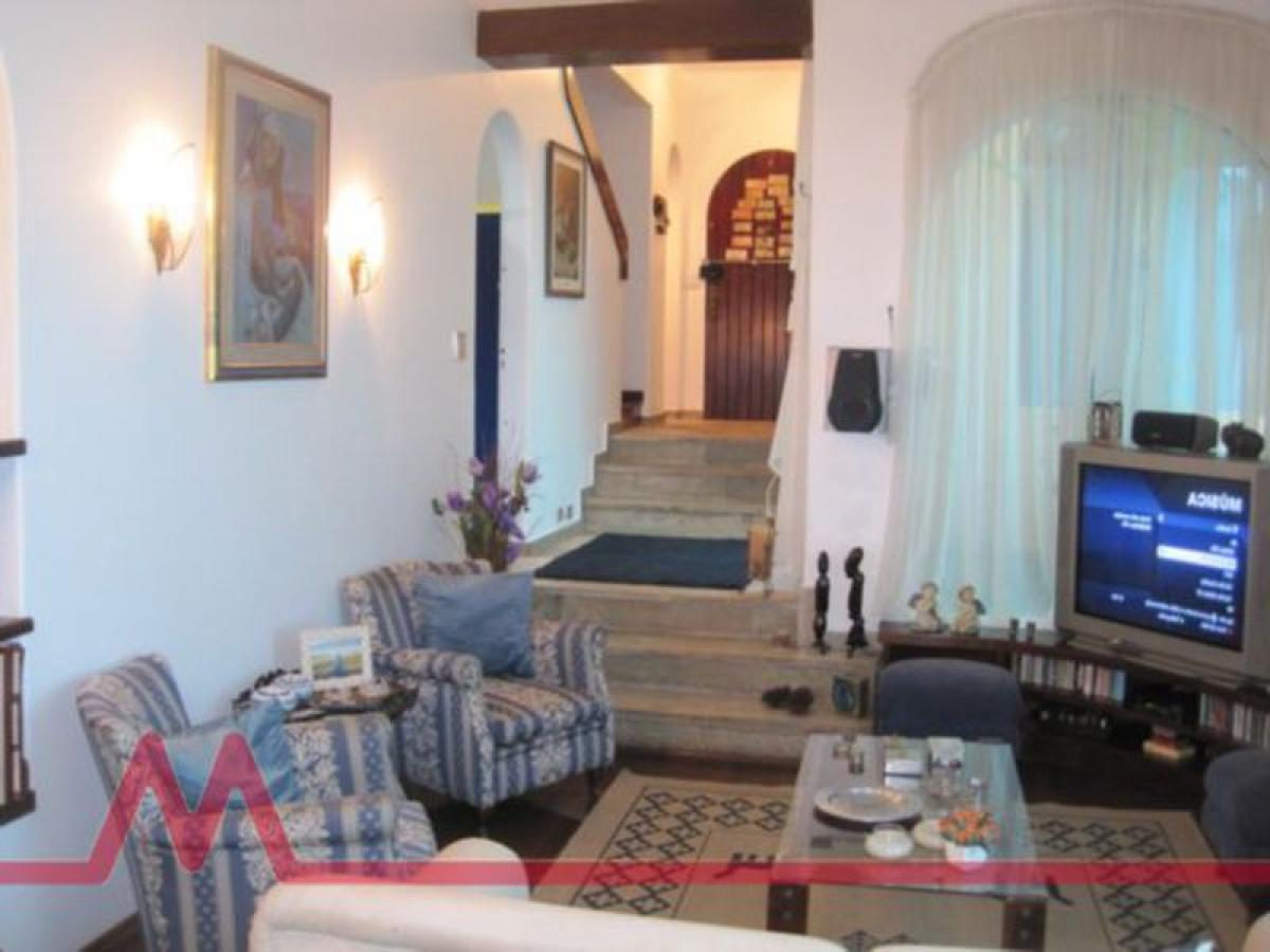 Casa de 3 dormitorios en Sao Paulo, Brazil No. 528640