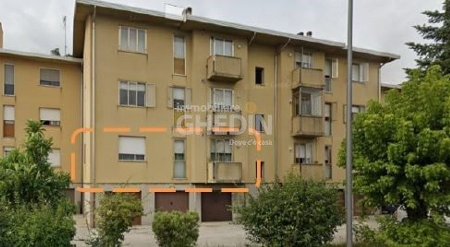 5 rooms Apartment in Treviso, Italy No. 274714