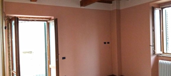 Apartamento de 6 habitaciónes en Poppi, Italy No. 196767 2