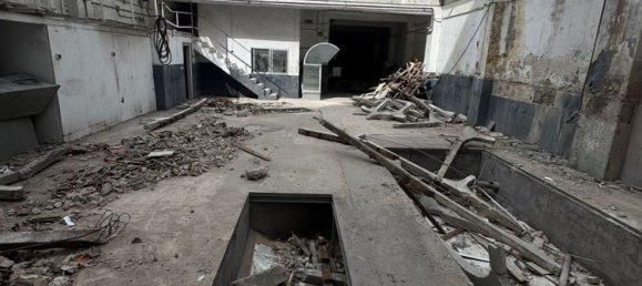 276m² Commercial property in Madrid, Spain No. 157904 11