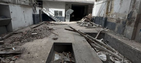 276m² Commercial property in Madrid, Spain No. 157904 13