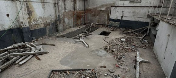 276m² Commercial property in Madrid, Spain No. 157904 9