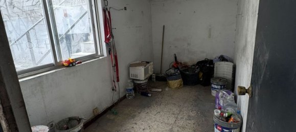 276m² Commercial property in Madrid, Spain No. 157904 4