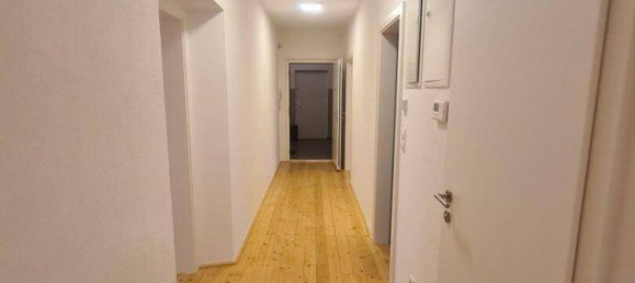 3 rooms Apartment in Innsbruck-Stadt, Austria No. 50931 2