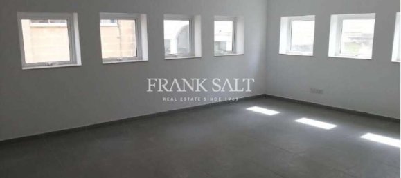 Bureau à Sliema, Malta 150m² No. 12144 22