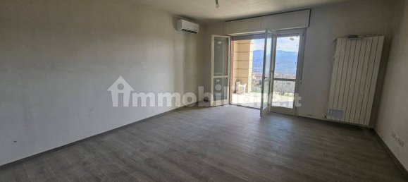 2 chambres Appartement à Pella, Italy No. 204631 5