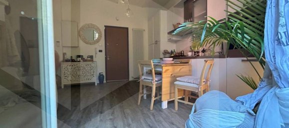 3 rooms Apartment in Bologna, Italy No. 34591 15