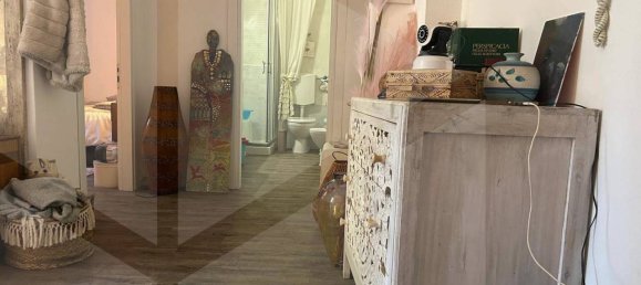 3 rooms Apartment in Bologna, Italy No. 34591 10