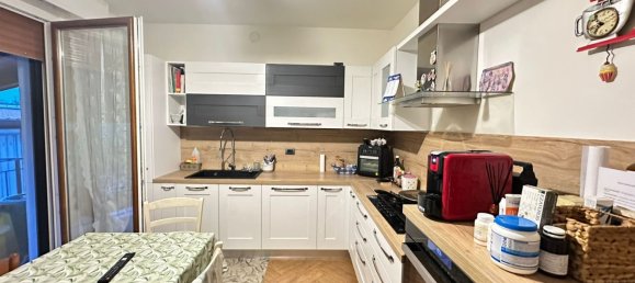 3 chambres Villa à Novara, Italy No. 362549 7