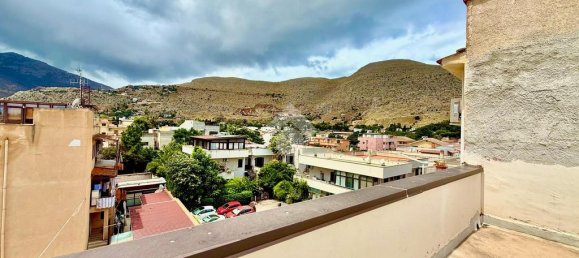 1 bedroom Apartment in Palermo, Italy No. 272067 12