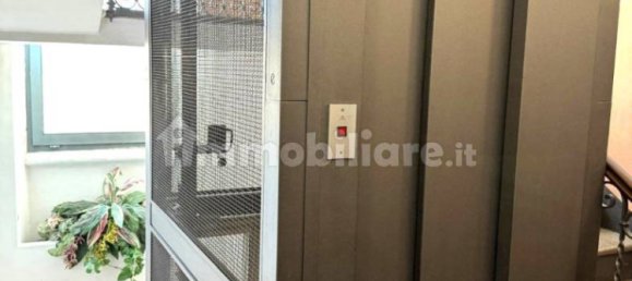 Oficina de 3 habitaciónes en Luino, Italy No. 92606 9