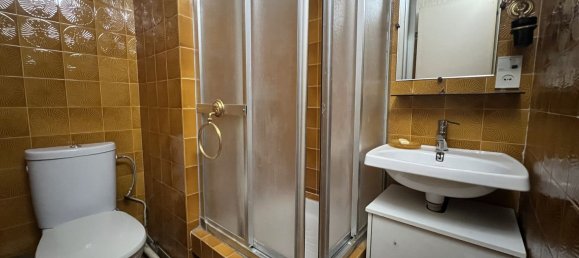 3 bedrooms Apartment in Yvelines, France No. 124601 8