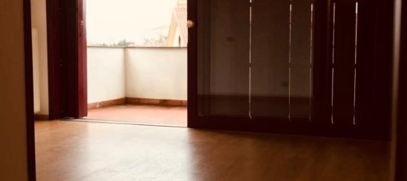 4 rooms Apartment in Montebelluna, Italy No. 172114 5