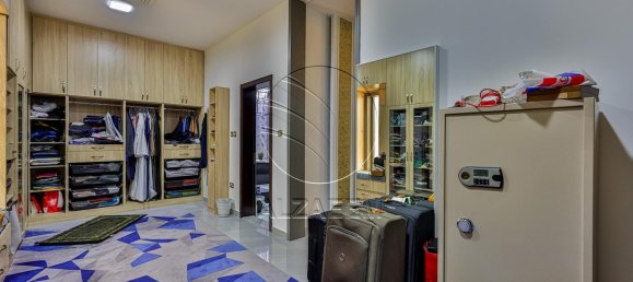 5 bedrooms Villa in Abu Dhabi, UAE No. 29264 17