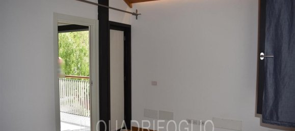 Casa de 4 habitaciónes en Cesena, Italy No. 17609 14