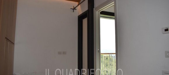 Casa de 4 habitaciónes en Cesena, Italy No. 17609 30